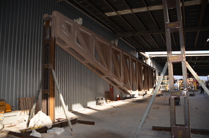 https://archive.abp.unimelb.edu.au/objects/images/Construction/Images/LVL roof beams & coffers/AUS Iron industries/DSC_4684.JPG