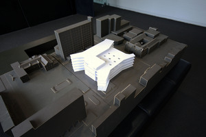 https://archive.abp.unimelb.edu.au/objects/images/Design/Schematic design/Card models/Massing model/IMG_8676.JPG