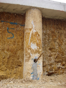 https://archive.abp.unimelb.edu.au/objects/images/Construction/Images/Basement/Ground anchors/DSC_0160H.JPG
