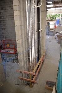 https://archive.abp.unimelb.edu.au/objects/images/Construction/Images/Services/Riser shafts/DSC_4590.JPG