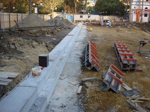 https://archive.abp.unimelb.edu.au/objects/images/Construction/Images/Basement/Capping beams/DSC_0104K.JPG