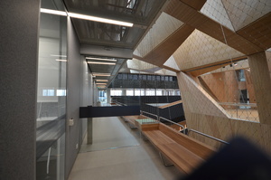 https://archive.abp.unimelb.edu.au/objects/images/Construction/Images/Doors and door frames/Atrium to restrict student access/DSD_0172.JPG