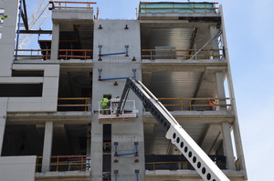 https://archive.abp.unimelb.edu.au/objects/images/Construction/Images/Facades/Precast concrete/Polished south side/DSC_3856.JPG