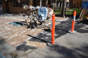 https://archive.abp.unimelb.edu.au/objects/images/Construction/Images/External Works/Temporary bitumen infills/DSD_0104.JPG