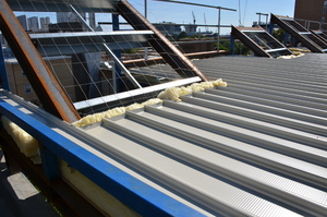 https://archive.abp.unimelb.edu.au/objects/images/Construction/Images/Roof/Roof sheeting, flashings and gutters/DSC_4365.JPG