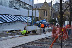 https://archive.abp.unimelb.edu.au/objects/images/Construction/Images/External Works/Precast concrete seating and supports/DSC_9026.JPG