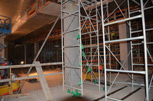 https://archive.abp.unimelb.edu.au/objects/images/Construction/Images/Concrete suspended slabs and beams/Formwork stripping/DSC_2322.JPG