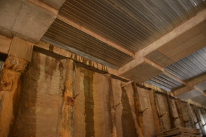 https://archive.abp.unimelb.edu.au/objects/images/Construction/Images/Concrete suspended slabs and beams/Formwork stripping/DSC_2362.JPG