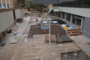 https://archive.abp.unimelb.edu.au/objects/images/Construction/Images/External Works/Brick paving & brick walls/DSC_9646.JPG