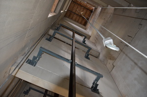 https://archive.abp.unimelb.edu.au/objects/images/Construction/Images/Services/Lift installation/Main lift bank/DSC_5524.JPG