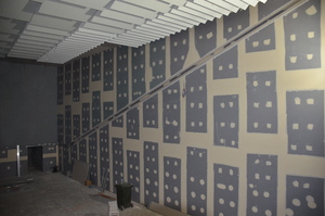 https://archive.abp.unimelb.edu.au/objects/images/Construction/Images/Walls/Main lecture theatre & foyer/DSC_6329.JPG