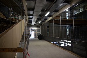 https://archive.abp.unimelb.edu.au/objects/images/Construction/Images/Stairs, walkways and balustrades/Structural steel walkways & support structure/DSC_6871.JPG