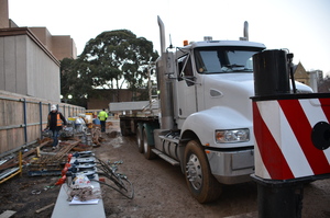 https://archive.abp.unimelb.edu.au/objects/images/Construction/Images/Precast structural concrete walls and columns/Basement/DSC_1081.JPG