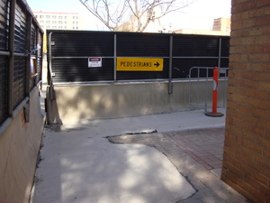 https://archive.abp.unimelb.edu.au/objects/images/Construction/Images/Site facilities/Traffic management & cleanup/DSC_0009X.JPG