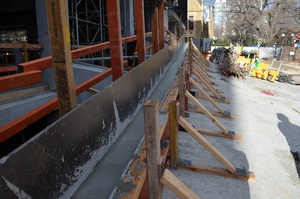 https://archive.abp.unimelb.edu.au/objects/images/Construction/Images/Concrete suspended slabs and beams/Wishbone beams library/DSC_2430.JPG
