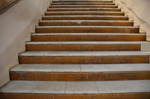 https://archive.abp.unimelb.edu.au/objects/images/Construction/Images/Stair finishes & linings/Other stairs/DSC_9150.JPG