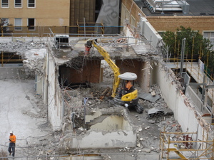 https://archive.abp.unimelb.edu.au/objects/images/Pre-construction/Demolition/ABP/DSC08089.JPG