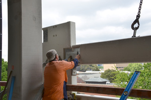 https://archive.abp.unimelb.edu.au/objects/images/Construction/Images/Facades/Precast concrete/Polished south side/DSC_3701.JPG