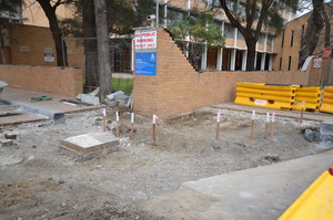 https://archive.abp.unimelb.edu.au/objects/images/Construction/Images/External Works/Groundworks/DSD_0149.JPG