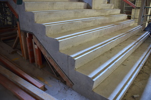 https://archive.abp.unimelb.edu.au/objects/images/Construction/Images/Stairs, walkways and balustrades/Concrete/To main lecture theatre/DSC_3523.JPG