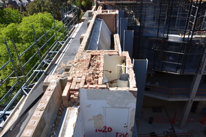 https://archive.abp.unimelb.edu.au/objects/images/Construction/Images/Facades/Joseph Reed/Restoration during BM construction/DSC_3181.JPG