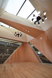 https://archive.abp.unimelb.edu.au/objects/images/Construction/Images/Hanging studio/Finished/DSC_9905.JPG