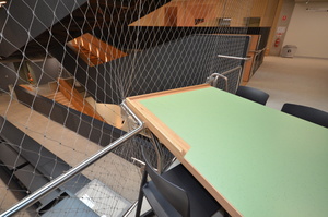 https://archive.abp.unimelb.edu.au/objects/images/Construction/Images/Atrium stainless steel wire mesh & frames/DSC_9932.JPG