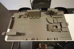 https://archive.abp.unimelb.edu.au/objects/images/Design/Schematic design/Card models/Massing model/IMG_3099.JPG