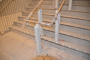 https://archive.abp.unimelb.edu.au/objects/images/Construction/Images/Stairs, walkways and balustrades/Steel handrail ground to large lecture theatre/DSC_9518.JPG