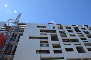 https://archive.abp.unimelb.edu.au/objects/images/Construction/Images/Facades/Precast concrete/Polished south side/DSC_4541.JPG