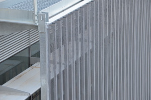 https://archive.abp.unimelb.edu.au/objects/images/Construction/Images/Facades/Zinc screens & access platforms/Zinc screens and frames/DSC_6424.JPG