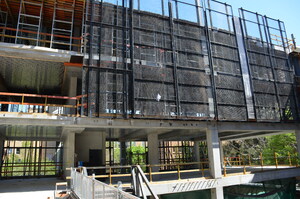 https://archive.abp.unimelb.edu.au/objects/images/Construction/Images/Stairs, walkways and balustrades/Y Stairs structural steel/On site set out/DSC_3146.JPG