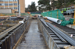https://archive.abp.unimelb.edu.au/objects/images/Construction/Images/Concrete suspended slabs and beams/Post-tensioned beams & slabs/DSC_1048.JPG