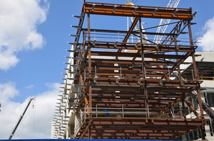 https://archive.abp.unimelb.edu.au/objects/images/Construction/Images/Facades/Zinc screens & access platforms/Support mechanisms/DSC_4910.JPG