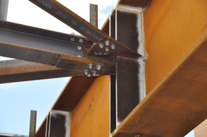 https://archive.abp.unimelb.edu.au/objects/images/Construction/Images/Stairs, walkways and balustrades/Structural steel walkways & support structure/DSC_3987.JPG