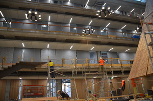 https://archive.abp.unimelb.edu.au/objects/images/Construction/Images/Atrium stainless steel wire mesh & frames/DSC_8994.JPG