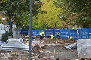 https://archive.abp.unimelb.edu.au/objects/images/Construction/Images/External Works/Brick paving & brick walls/DSC_7385.JPG