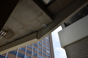 https://archive.abp.unimelb.edu.au/objects/images/Construction/Images/Facades/Precast concrete/Levels 1-5/Precast facade connections/DSC_4421.JPG