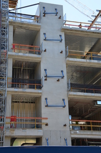 https://archive.abp.unimelb.edu.au/objects/images/Construction/Images/Facades/Precast concrete/Polished south side/DSC_3739.JPG