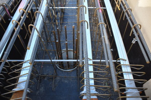 https://archive.abp.unimelb.edu.au/objects/images/Construction/Images/Concrete suspended slabs and beams/Ground level & formwork/DSC_1178.JPG