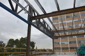 https://archive.abp.unimelb.edu.au/objects/images/Construction/Images/Structural steel/General roof/DSC_3917.JPG