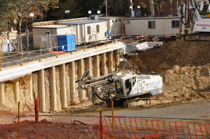 https://archive.abp.unimelb.edu.au/objects/images/Construction/Images/Basement/Ground anchors/DSC_0132.JPG