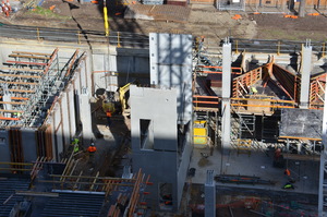 https://archive.abp.unimelb.edu.au/objects/images/Construction/Images/Precast structural concrete walls and columns/Basement/DSC_0826.JPG