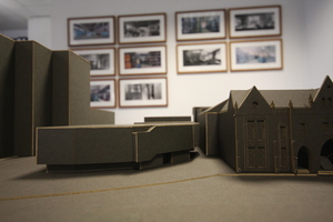 https://archive.abp.unimelb.edu.au/objects/images/Design/Schematic design/Card models/Massing model/IMG_3118.JPG