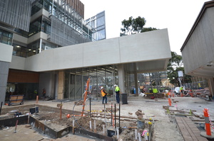 https://archive.abp.unimelb.edu.au/objects/images/Construction/Images/External Works/Brick paving & brick walls/DSC_9172.JPG