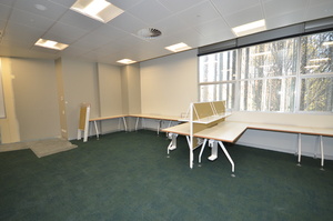 https://archive.abp.unimelb.edu.au/objects/images/Construction/Images/Fitouts/Dean's office/DSC_8927.JPG