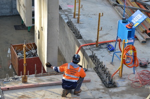 https://archive.abp.unimelb.edu.au/objects/images/Construction/Images/Precast structural concrete walls and columns/Basement/DSC_1129.JPG
