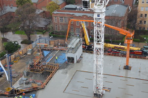 https://archive.abp.unimelb.edu.au/objects/images/Construction/Images/Concrete suspended slabs and beams/Levels 1-5 & formwork/DSC_1802.JPG