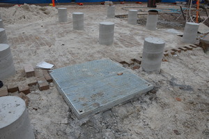 https://archive.abp.unimelb.edu.au/objects/images/Construction/Images/External Works/Timber seating and supports south side/DSC_8604.JPG
