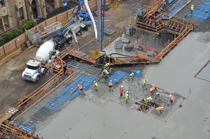 https://archive.abp.unimelb.edu.au/objects/images/Construction/Images/Concrete suspended slabs and beams/Levels 1-5 & formwork/DSC_1801.JPG